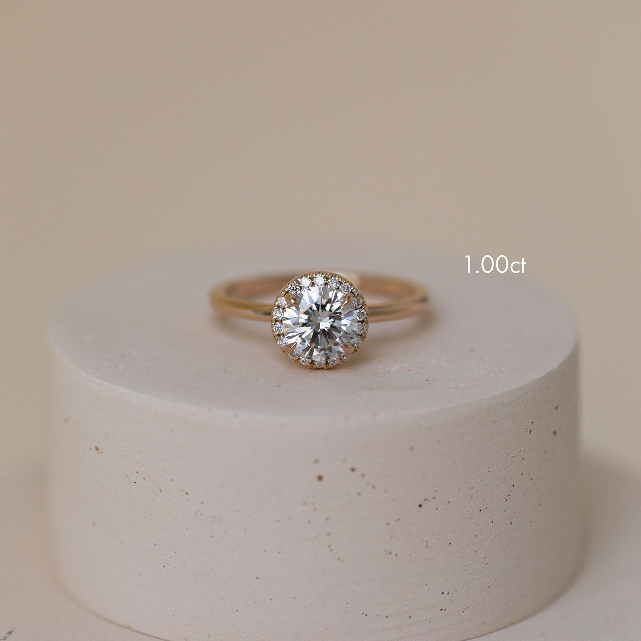 Siro Halo Brilliant diamond ring - yellow gold