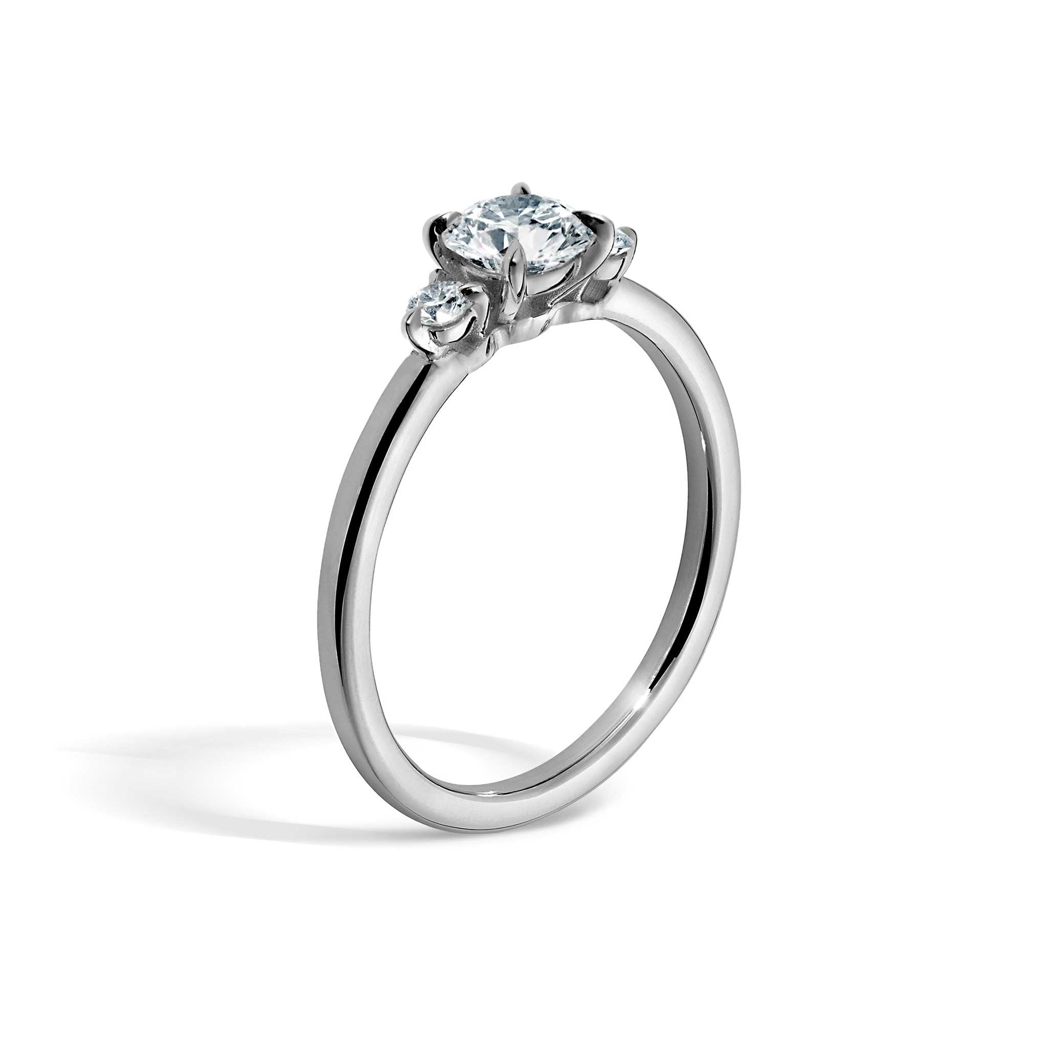 Siro Three Stone diamond ring -platinum