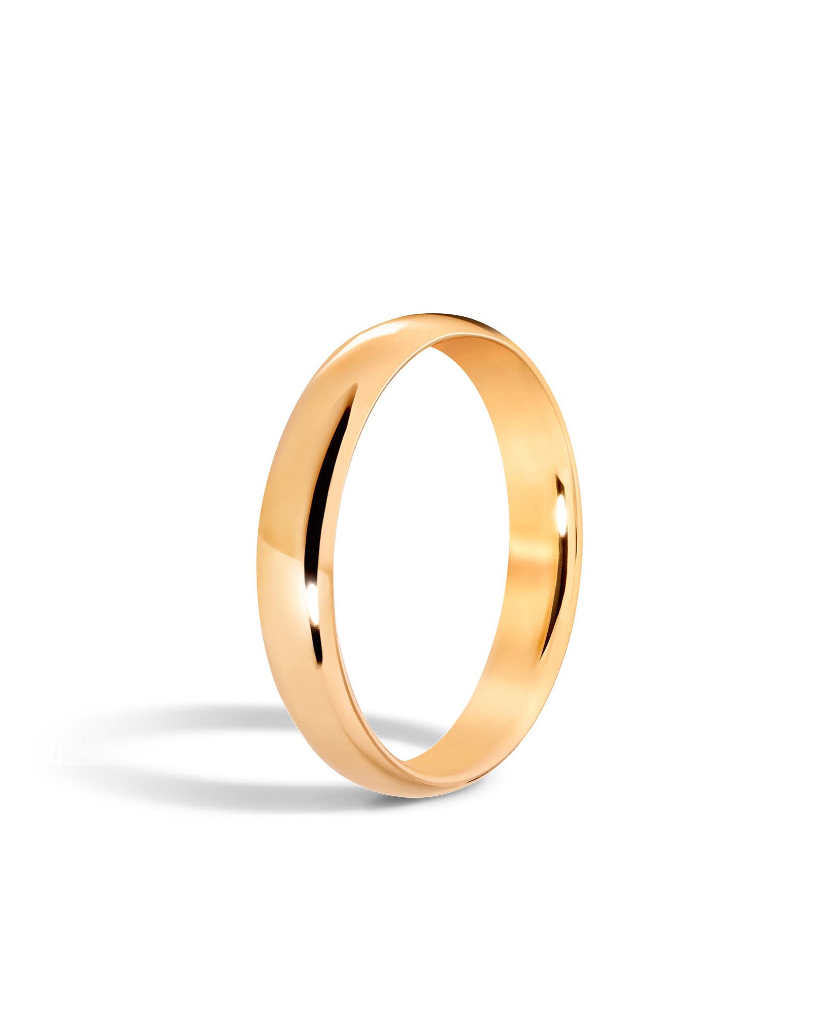 Leon Classic Rounded Wedding Band - Yellow Gold